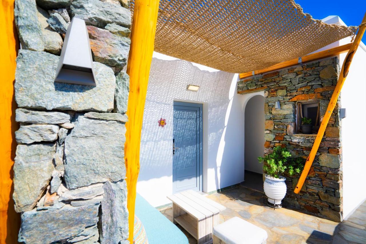 Mantellina Suites Kanala Esterno foto