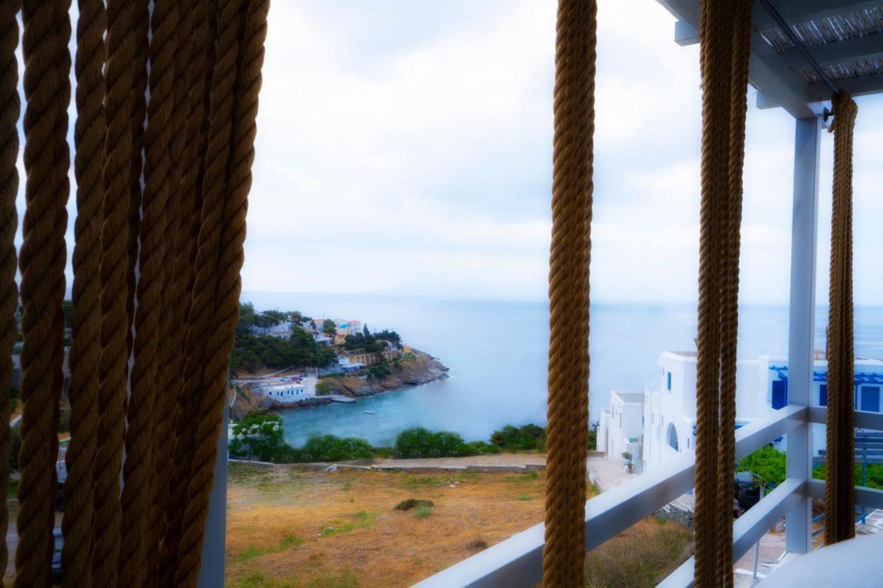 Mantellina Suites Kanala Esterno foto